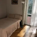 Lili House